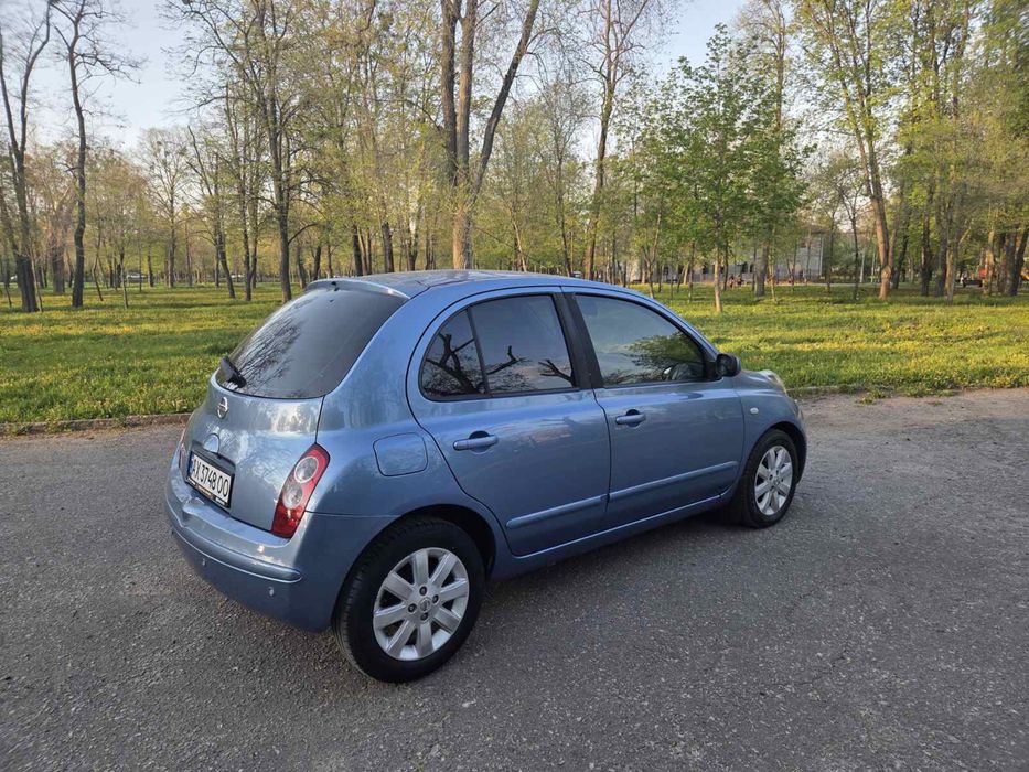 Продам Nissan mikra