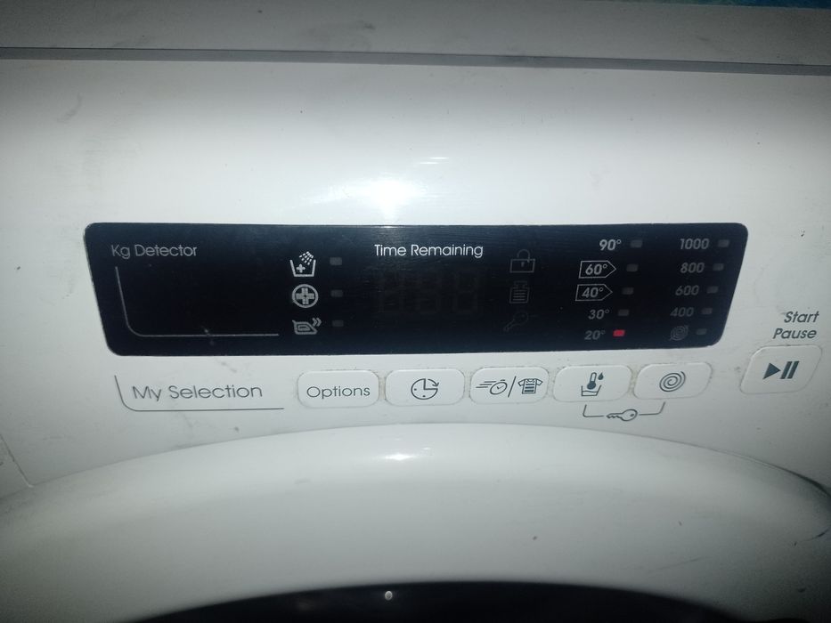 Sprzedam pralkę  Candy Smart 7kg