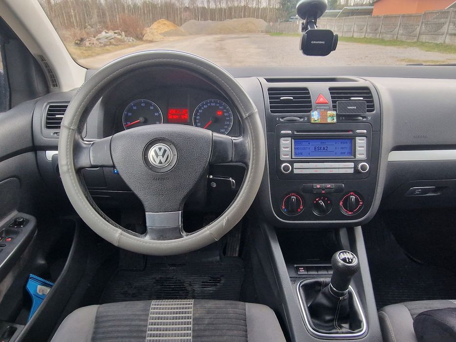 Vw Golf 5  1.6 mpi  z lpg zamiana