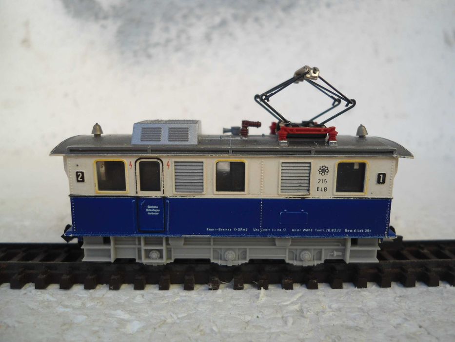 1:160 Fleischmann Locomotiva electrica limpa vias refª 7969