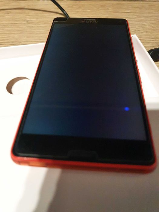 Smartfon Sony XPERIA Z3 Compact Z3C