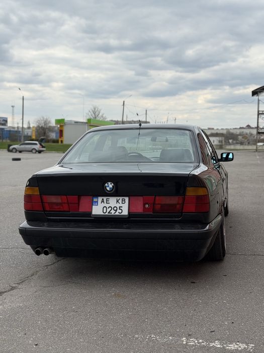 Продам BMW E34 3.0