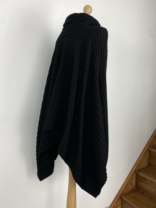 Wełniane Ponczo Sweter COS Jeden Rozmiar