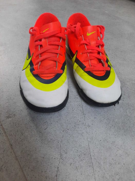 Buty szutrówki Nike 35