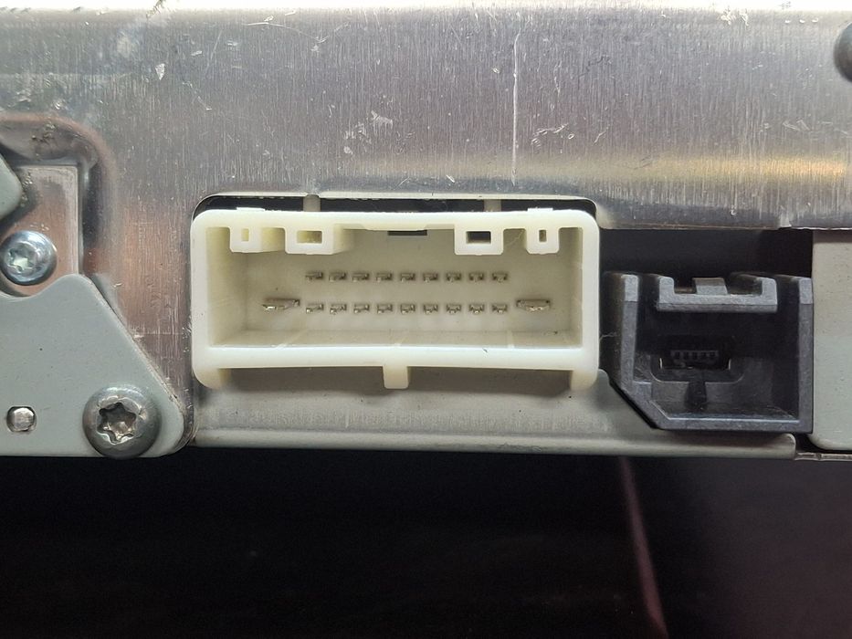 Rádio / auto-rádio RENAULT Master III (FV)