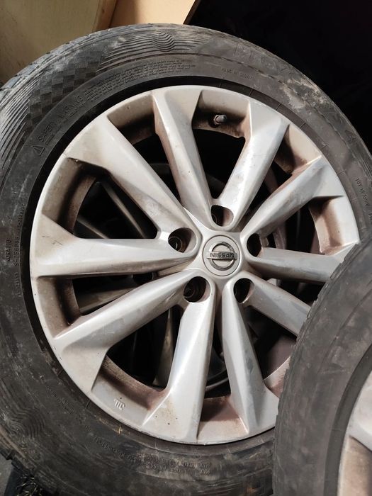 Nissan Qashqai J11 - JANTES 17 POLEGADAS