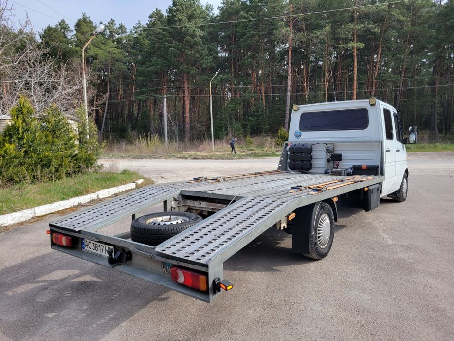 Продам евакуатор