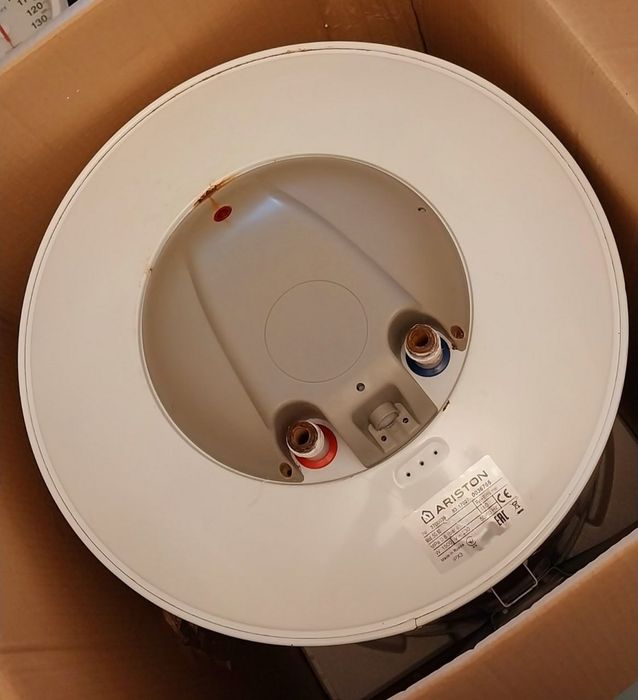 Бойлер Ariston sg 80 идеал