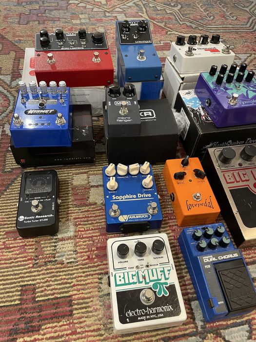 Pedais Earthquaker Devices - Big Muff - Fish Circuits - MXR - Diamond - Ibanez - Lovepedal