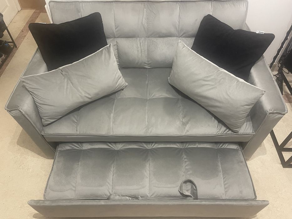Sofa-cama cinzento