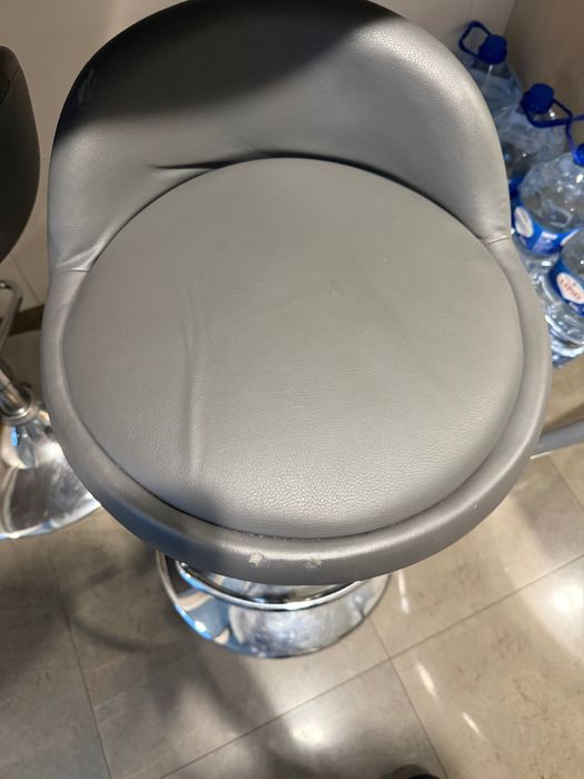 2 Bancos de cozinha 30€