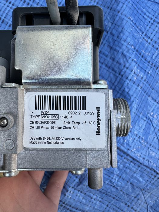 Honeywell VK4105G – zawór gazowy 230V do pieca