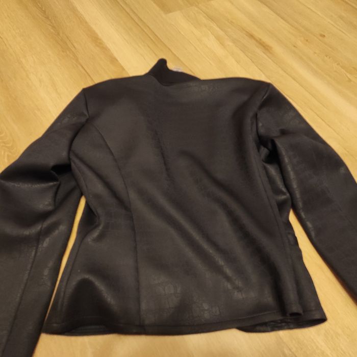 Komplet marynarka plus spódnica roz.38