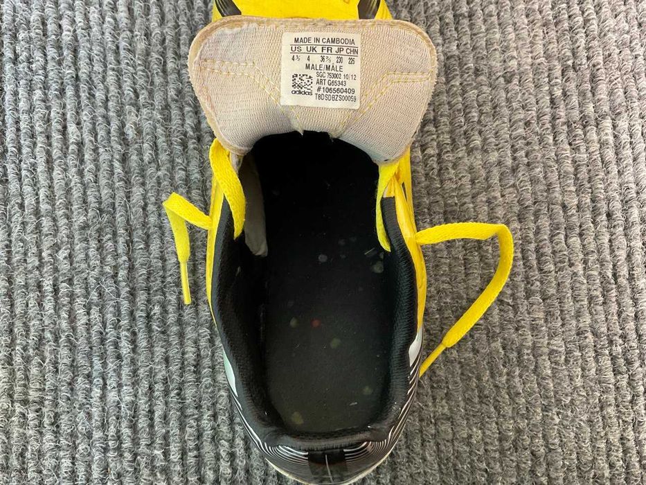 Буци бутси копочки adidas  36