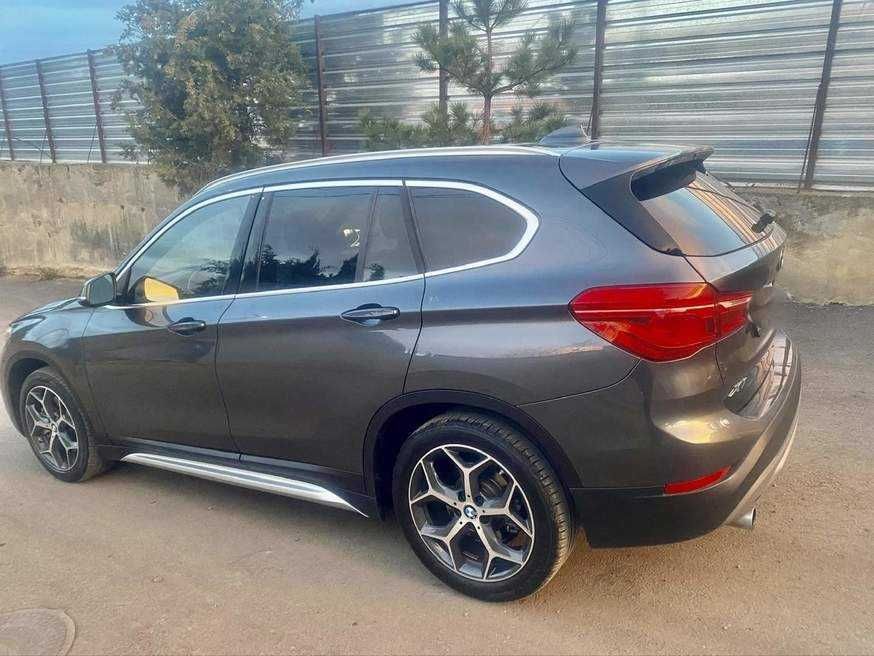 BMW X1 2018 Продам