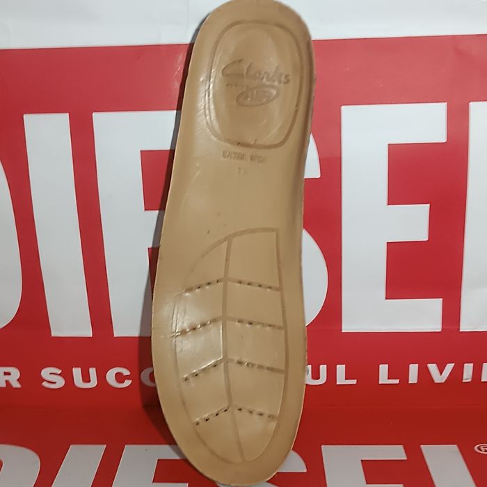 Мужские кожанные туфли Clarks AIR оригинал раз.41,5 си.27см