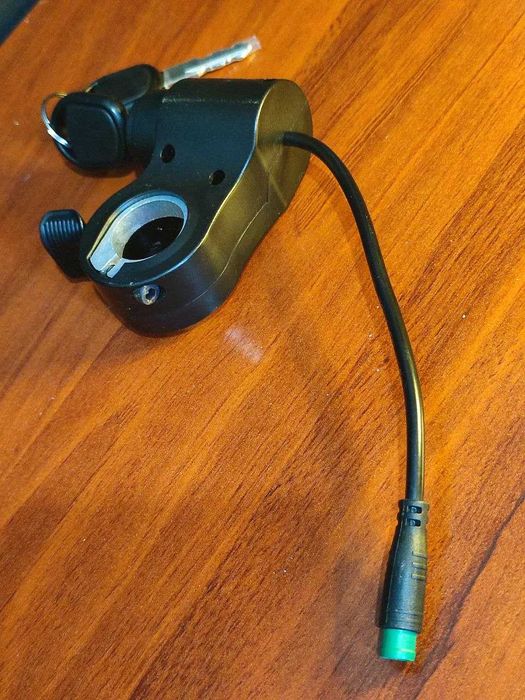 Acelerador para Trotinete Elétrica com Chaves