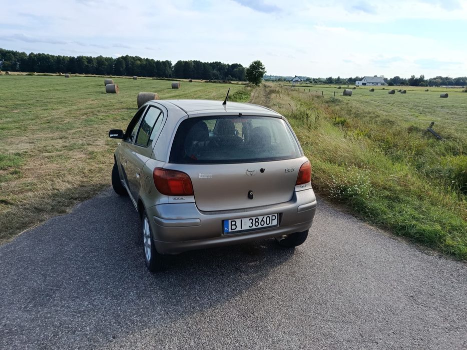 Toyota yaris 2004 1.3
