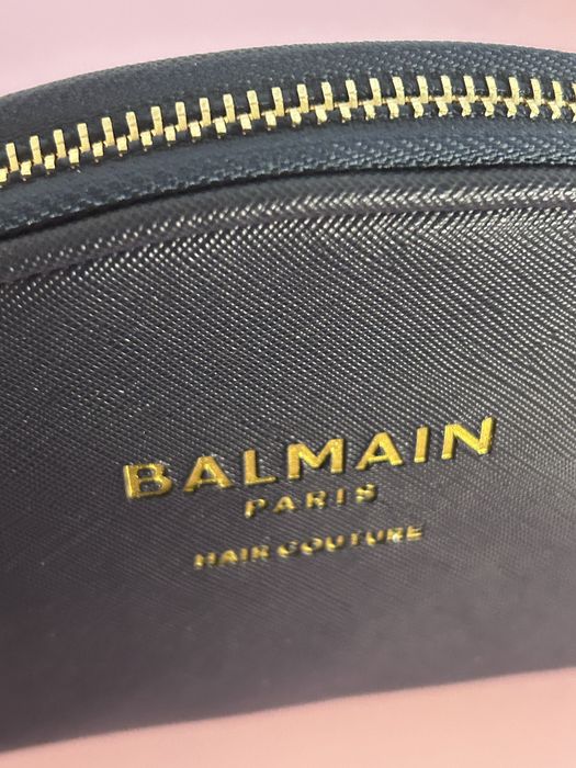 Limitowana edycja szafirowa kosmetyczka Balmain