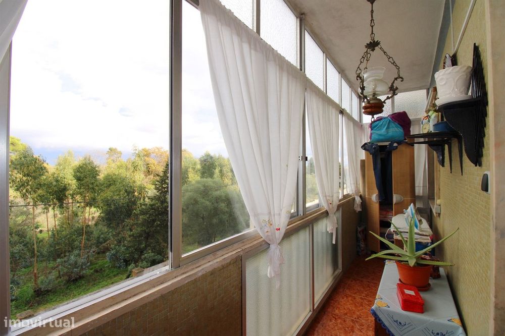 Apartamento T2, com elevador - Seixal