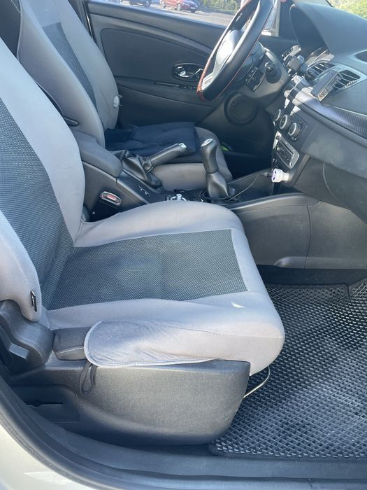 Renault Megan 3 Рено Меган