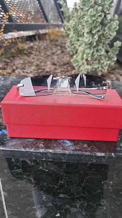Продам очки Cartier