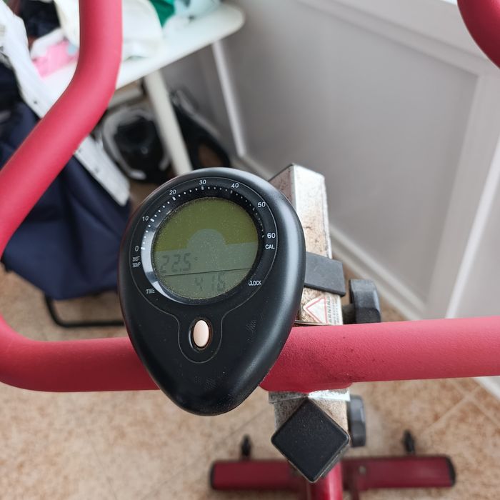 Indoor Ergometer Bicycle469906788880885763