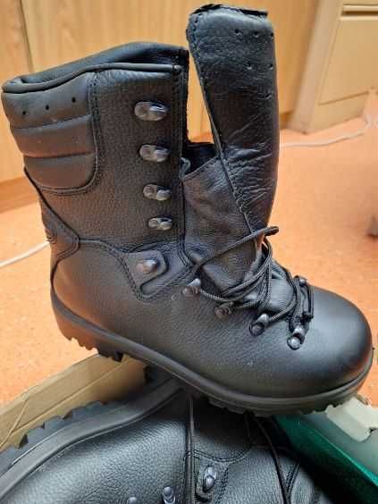 Nowe buty górskie rozmiar 40,5 (26,5)