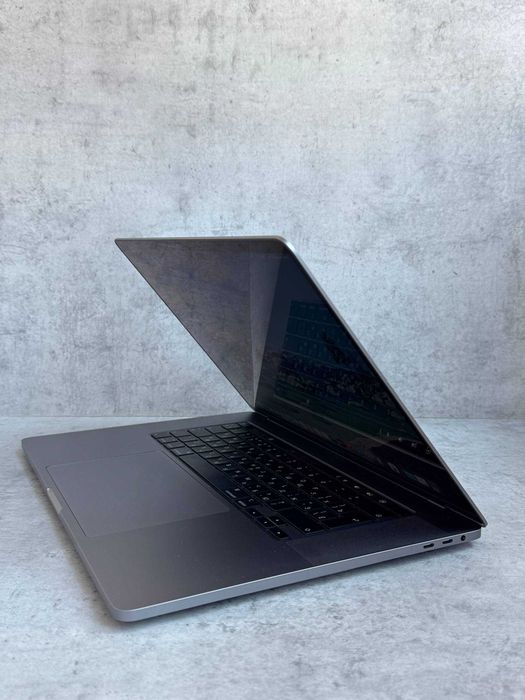 MacBook Pro 16" (2019) I7 32Gb/500Gb SSD Video 4Gb Retina