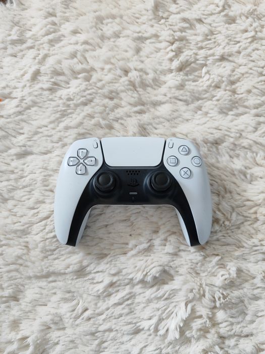 Pad do ps5 Dualsense z analogami TMR