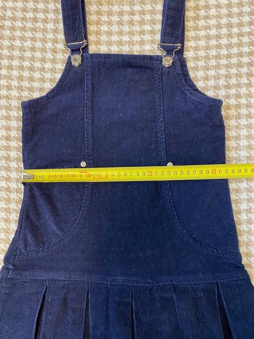 Вельветовий сарафан для дівчинки. Ріст 128 см.