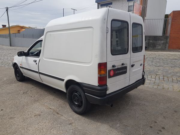 Para Peças Ford Fiesta Caixa (Jv_)