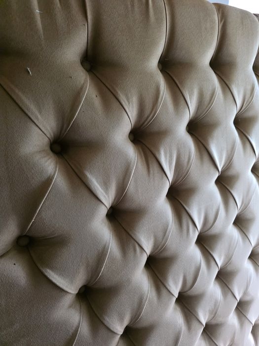 Cama capitone nova!!