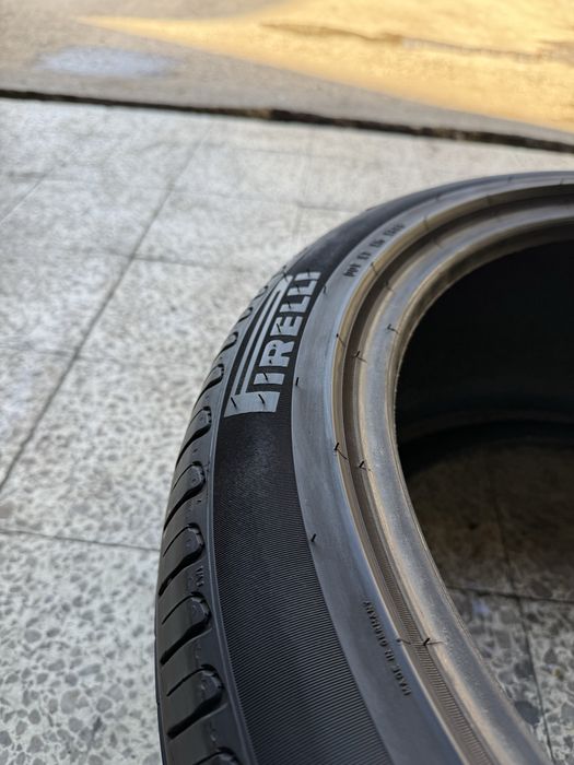 Pneus semi-novos 285/40R20