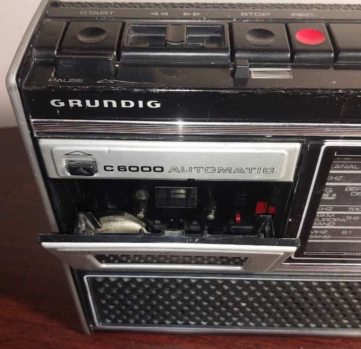 магнітола Grundig C 6000 Automatic