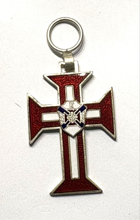 F C Belense Cruz de Cristo de 1979 esmaltada