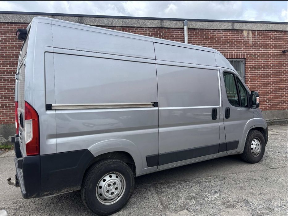 Peugeot Boxer 2.2 eHDi premium Pack S/S 140