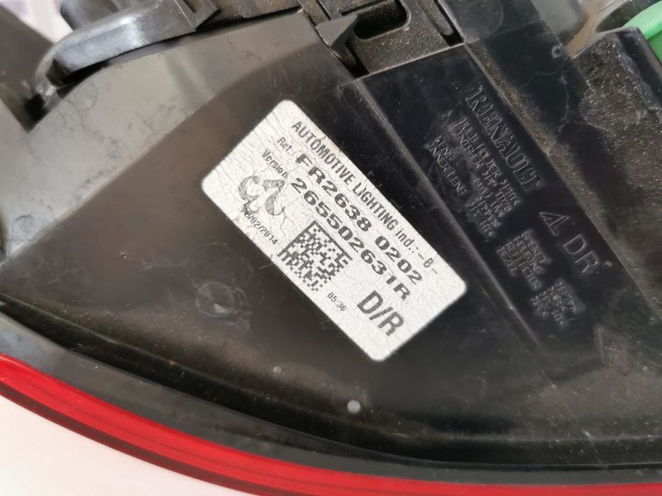 Farolins Originais - Renault Clio IV