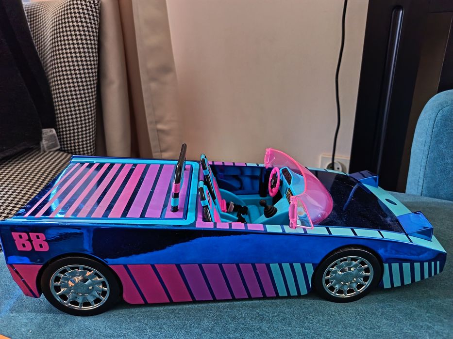 Samochód L.O.L.Suprise OMG Dance Machine