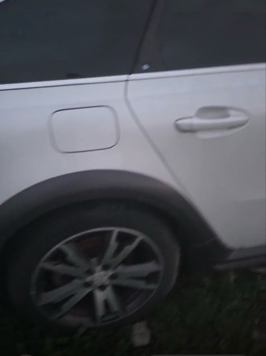 Peugeot 508 rxh гібрид капот бампер крила.