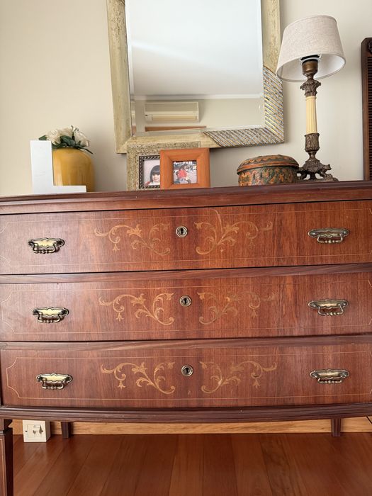 Cómoda estilo D. Maria