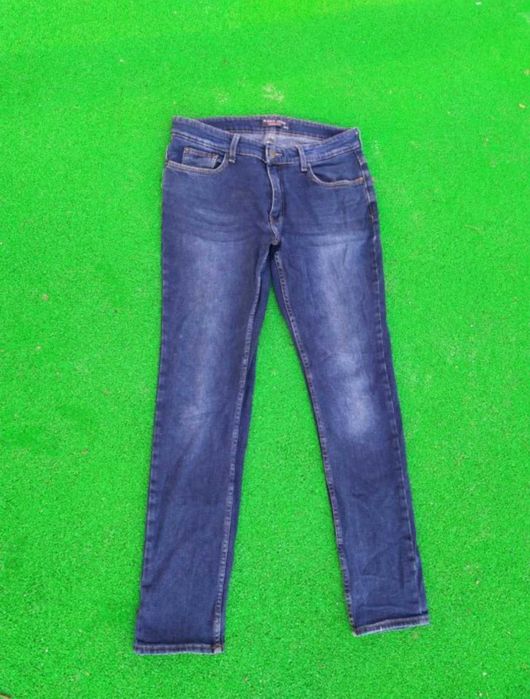 Джинсы  Gloria Jeans 48-50 размер W33