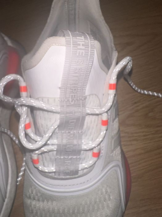 Tenis Adidas tamanho 38