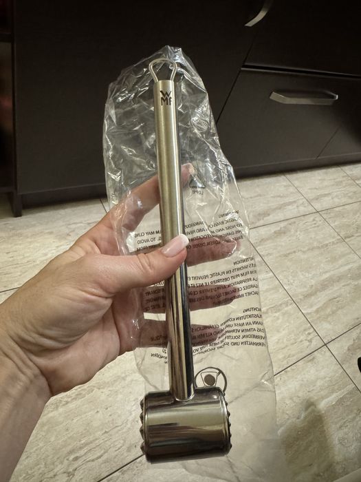 WMF молоток доя отбивных,венчики,овощерезка,толкушка для пюре