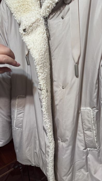 Гарна жіноча куртка великого розміру