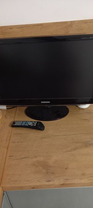 Sprzedam telewizor samsung