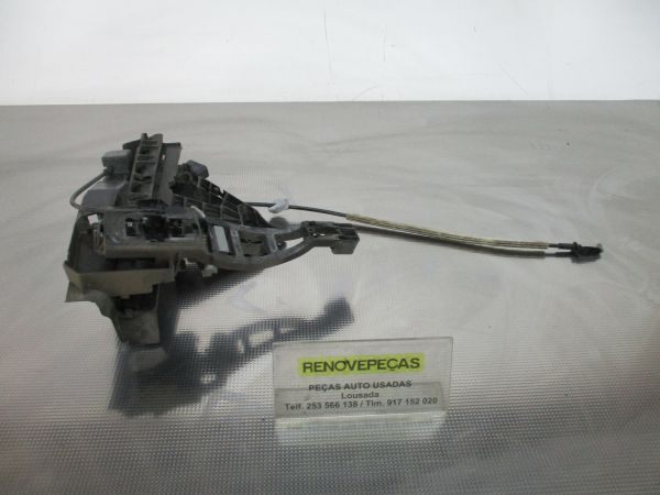 Fechadura / fecho porta frente esquerdo FORD Focus II (DA_)