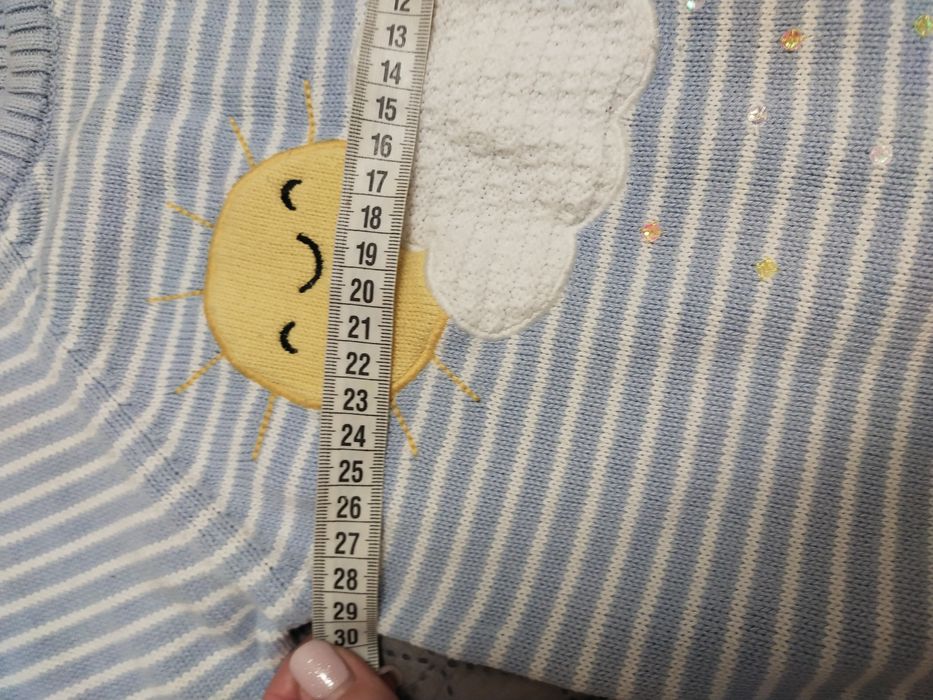 Набір светрів для дівчинки