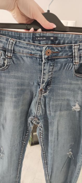 Spodnie jeansy Laulia, rozmiar 38(M).
