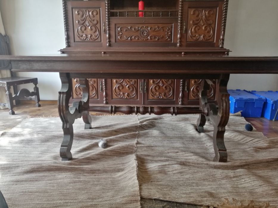 Mesa rústica antiga